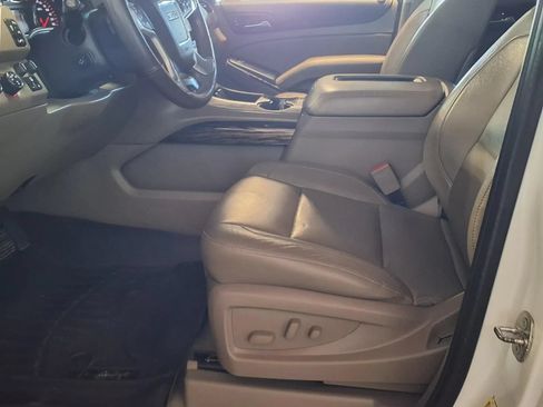Used 2016 GMC Yukon SLT w/ Open Road Package AWD/4WD image 20
