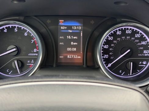 Used 2020 Toyota Camry LE image 19