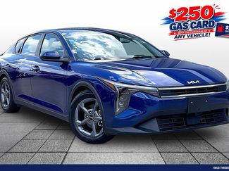 Used 2025 Kia K4 FWD video 2