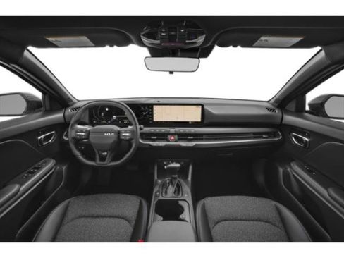 Certified 2025 Kia K4 GT-Line image 5