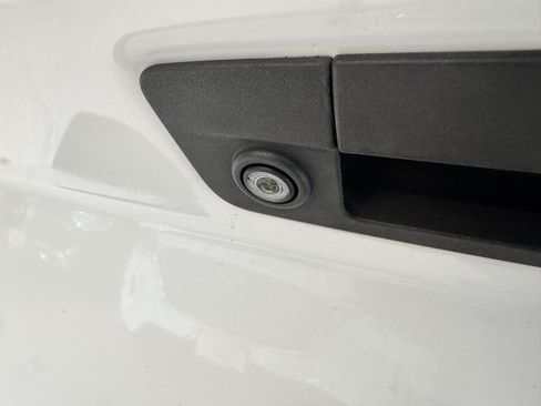 Used 2016 RAM 1500 Classic SLT w/ Protection Group AWD/4WD image 26