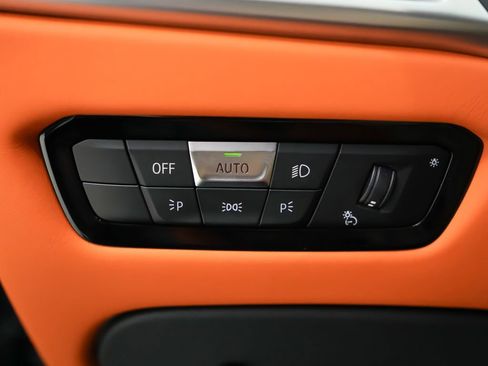 Used 2025 BMW M3 w/ M Carbon Exterior Package image 25