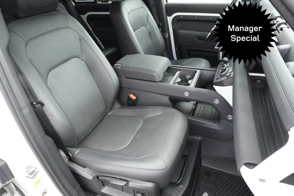 Used 2023 Land Rover Defender 110 S AWD/4WD image 24