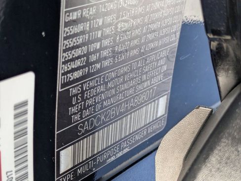 Used 2017 Jaguar F-PACE Prestige image 26