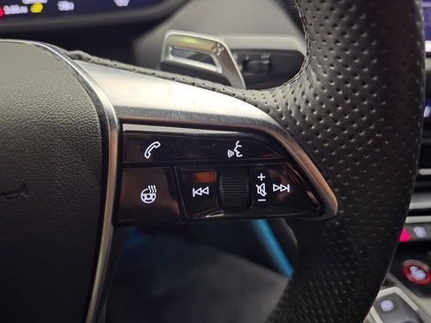 Used 2023 Audi RS e-tron GT w/ Carbon Performance Package image 23