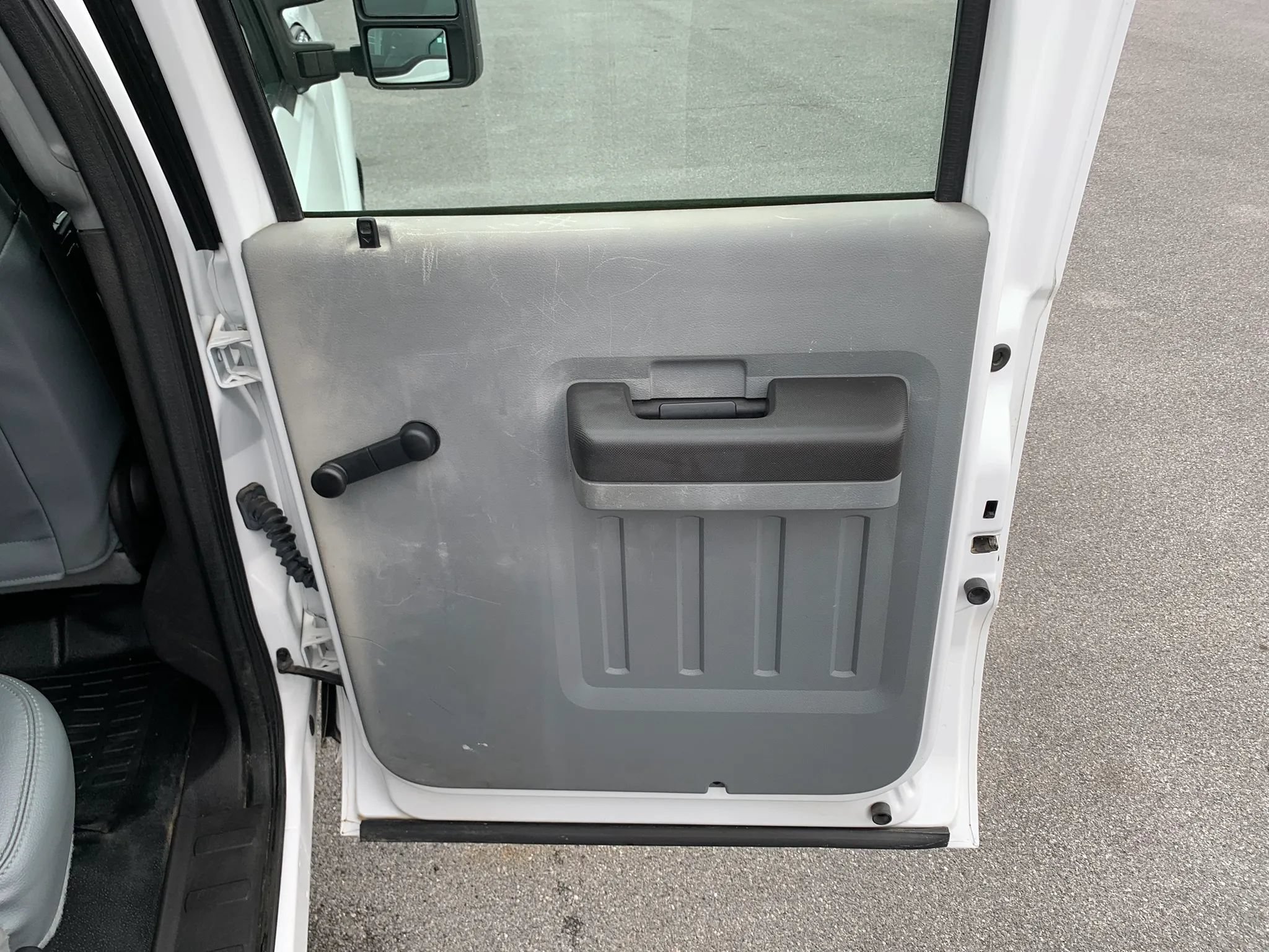 Used 2015 Ford F250 XL RWD image 25