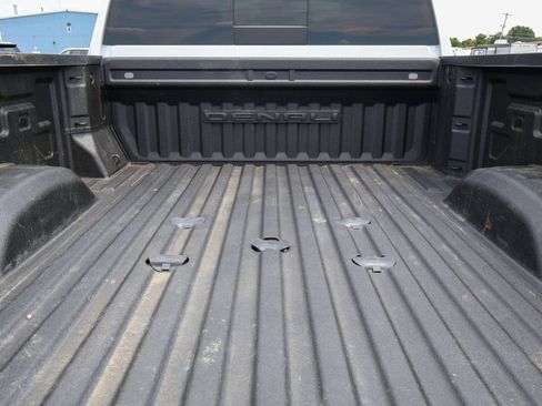 Used 2024 GMC Sierra 2500 Denali Ultimate w/ Max Trailering Package AWD/4WD image 7