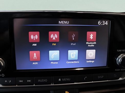 Used 2024 Nissan Altima 2.5 S image 17