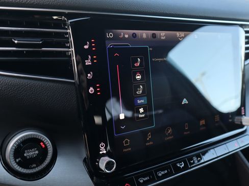 New 2026 Jeep Grand Wagoneer 4WD image 8