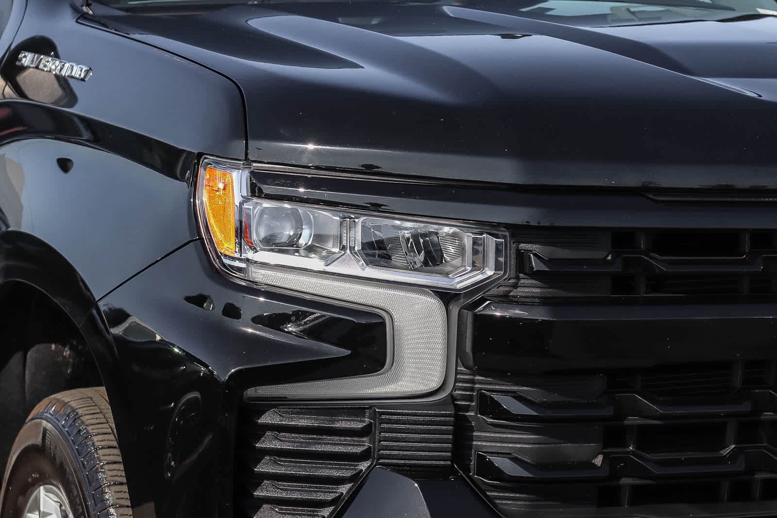 Used 2026 Chevrolet Silverado 1500 RST AWD/4WD image 8