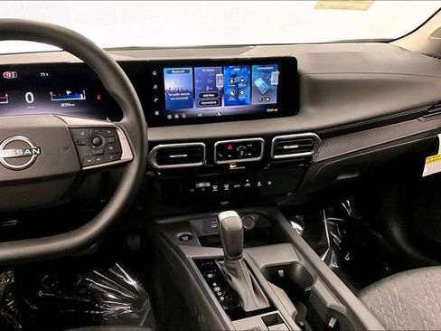 New 2026 Nissan Sentra SV w/ Floor Mat Package FWD image 7