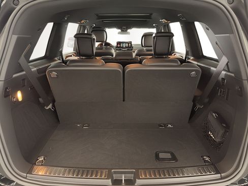 Used 2019 Mercedes-Benz GLS 550 4MATIC image 13
