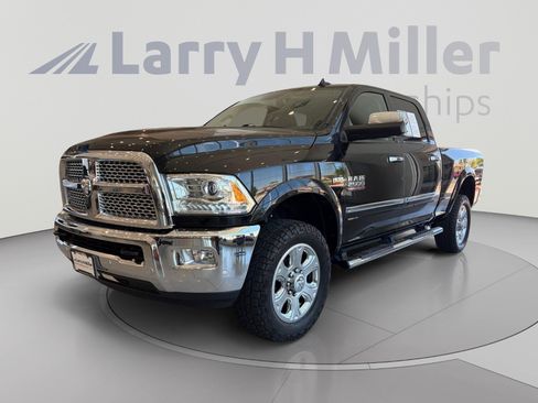 Used 2018 RAM 2500 Laramie AWD/4WD image 1