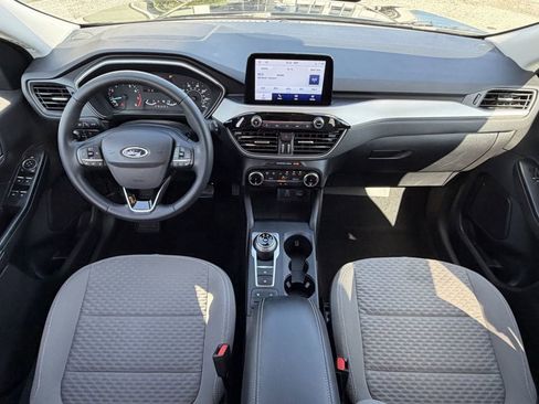 Used 2022 Ford Escape SE w/ Convenience Package FWD image 12