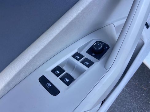 New 2026 Volkswagen Jetta SE image 20