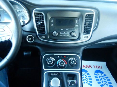 Used 2015 Chrysler 200 LX image 17