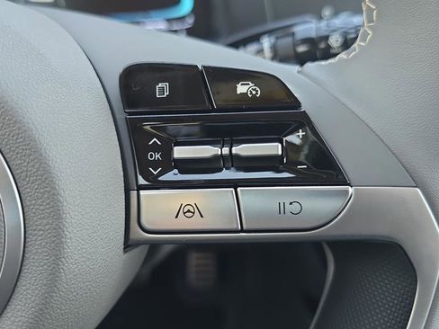 New 2026 Hyundai Elantra Sport FWD image 25