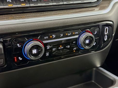 Used 2022 Chevrolet Silverado 1500 RST w/ RST All Star Premium Package image 18