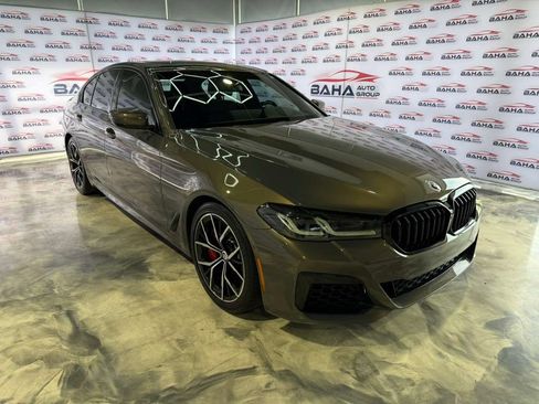 Used 2023 BMW M550i xDrive w/ Dynamic Handling Package image 5