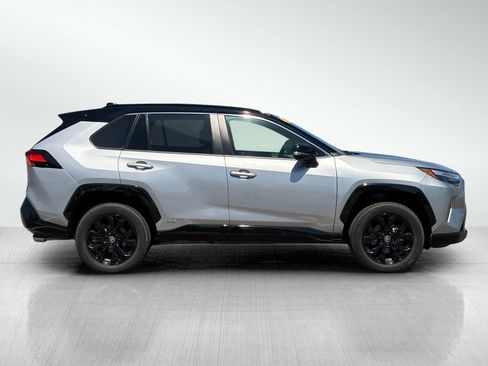 Used 2023 Toyota RAV4 XSE AWD/4WD image 8