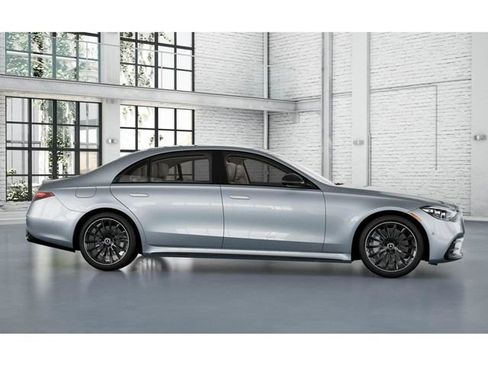 New 2026 Mercedes-Benz S 500 4MATIC image 15
