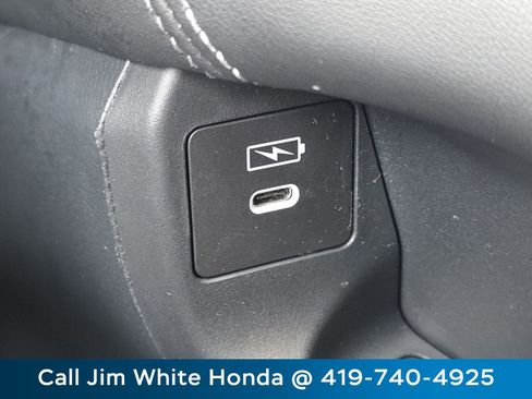 Certified 2024 Honda HR-V EX-L image 12