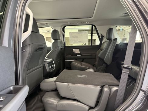 New 2026 Ford Expedition Active AWD/4WD image 20