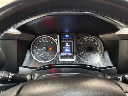 Used 2022 Toyota Tacoma Limited image 24