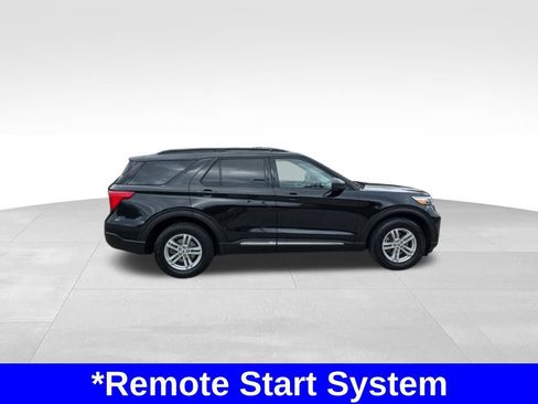 Certified 2022 Ford Explorer XLT w/ Equipment Group 202A image 10