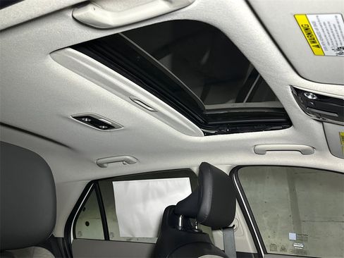 New 2025 Kia Niro Wave w/ Wave Preserve Package image 14