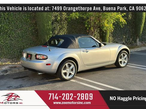 Used 2007 MAZDA MX-5 Miata Sport RWD image 7