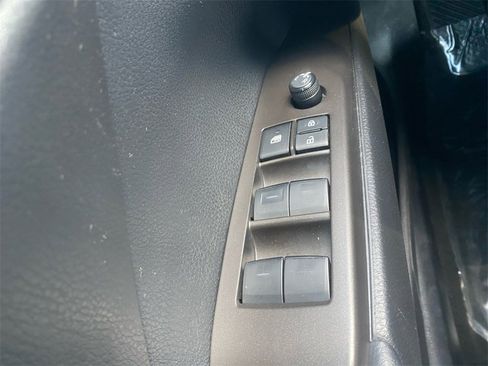 Used 2022 Toyota Camry SE image 17