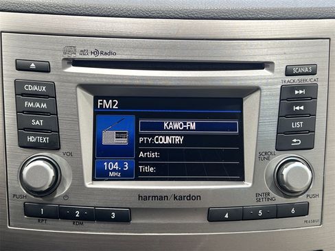 Used 2014 Subaru Outback 2.5i Limited image 16