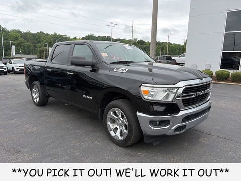 Used 2020 RAM 1500 Big Horn AWD/4WD image 3