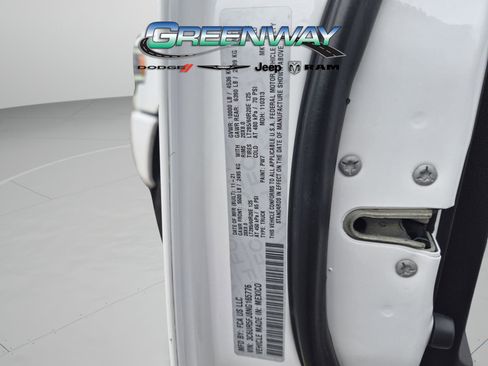 Used 2022 RAM 2500 Laramie w/ Night Edition AWD/4WD image 28