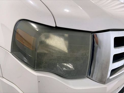 Used 2014 Ford Expedition EL Limited w/ Equipment Group 301A RWD image 12