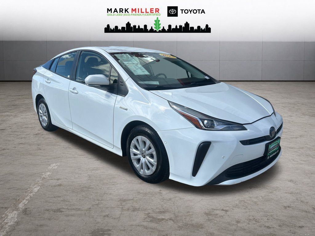 Used 2022 Toyota Prius LE FWD image 8