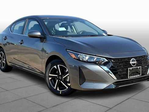 Used 2025 Nissan Sentra SV w/ All-Weather Package FWD image 2