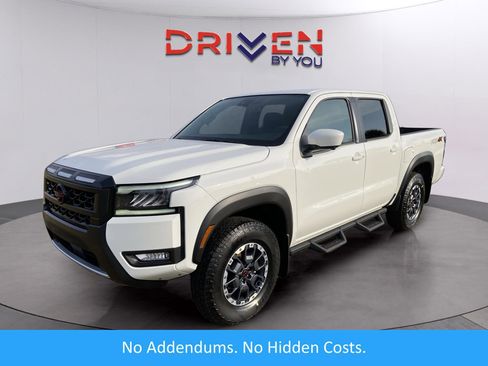 New 2026 Nissan Frontier PRO-4X w/ Pro-4x Convenience Package image 1