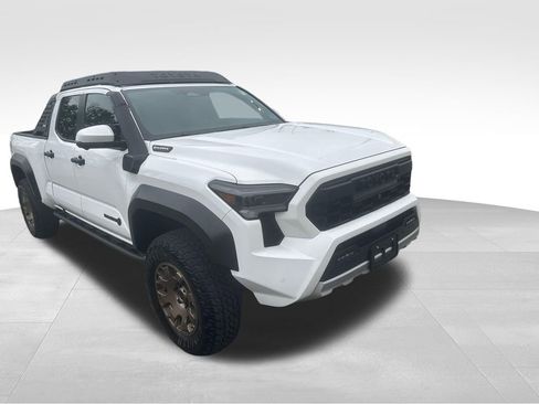 Used 2025 Toyota Tacoma 4x4 Double Cab Hybrid w/ Tow Tech Package image 37