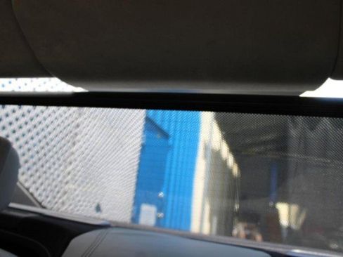 Used 2016 BMW 750i xDrive image 34