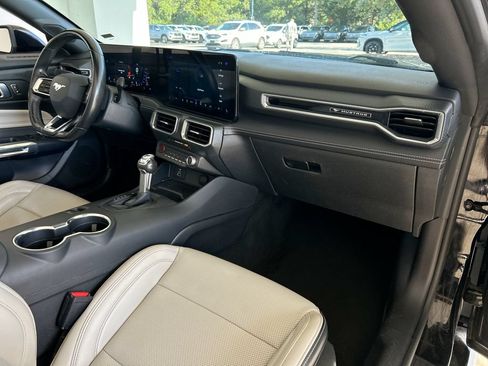 Used 2024 Ford Mustang Premium RWD image 30