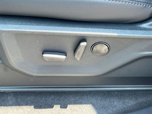 New 2025 Ford F150 Lariat w/ Equipment Group 501A Mid image 12