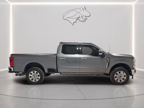 Used 2024 Ford F250 Lariat w/ Lariat Ultimate Package AWD/4WD image 6
