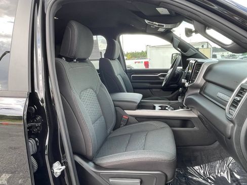 Used 2025 RAM 1500 Big Horn AWD/4WD image 50