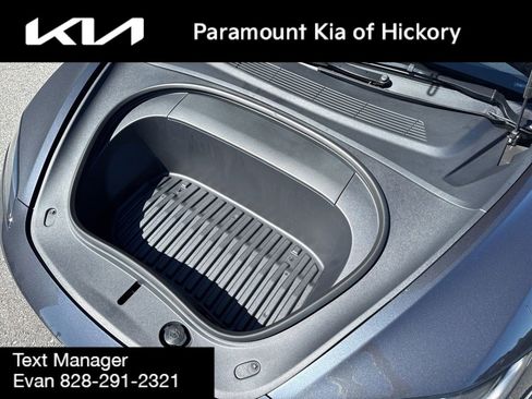Used 2024 Tesla Model 3 Standard Range RWD image 30