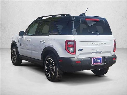 Certified 2025 Ford Bronco Sport Outer Banks w/ Outer Banks Tech Package+ AWD/4WD image 9