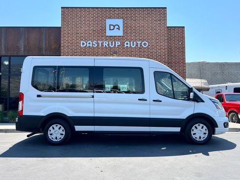 Used 2023 Ford Transit 350 XLT RWD image 7