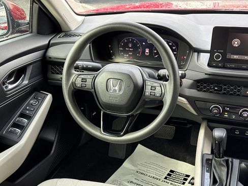 Used 2024 Honda Accord LX image 17