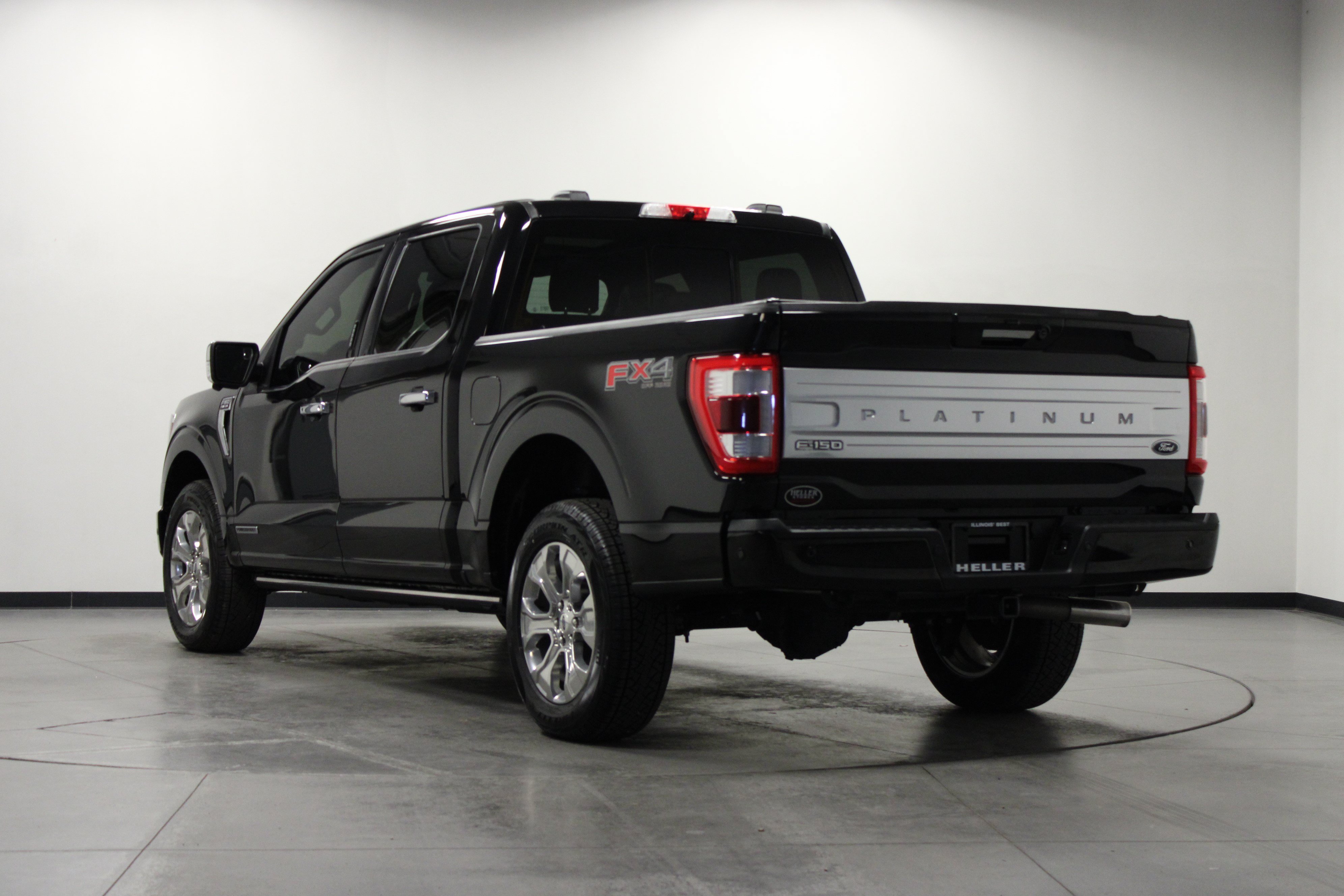 Used 2022 Ford F150 Platinum w/ Equipment Group 701A High AWD/4WD image 6